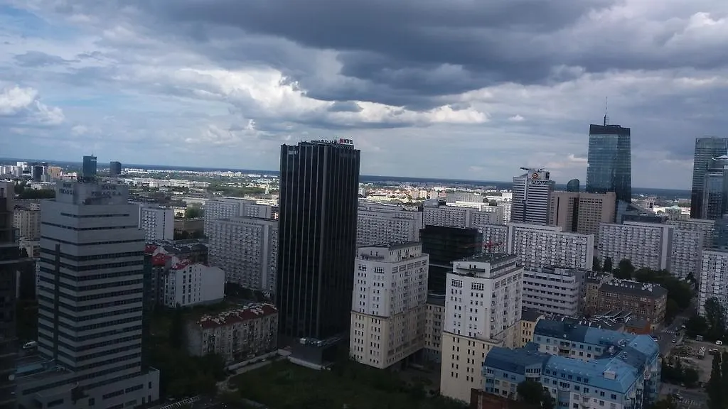 شقة وارسو  في Apartament Lucka